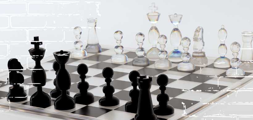 una mesa preparada con el juego de ajedrez